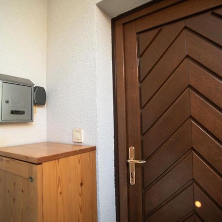 Pritlicni Apartma Hribovc Z Atrijem Kranjska Gora Exterior photo